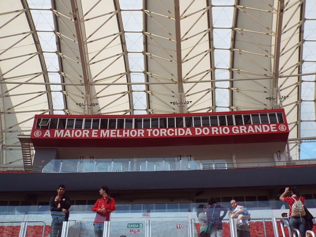 发时屡次斩 发时屡次斩